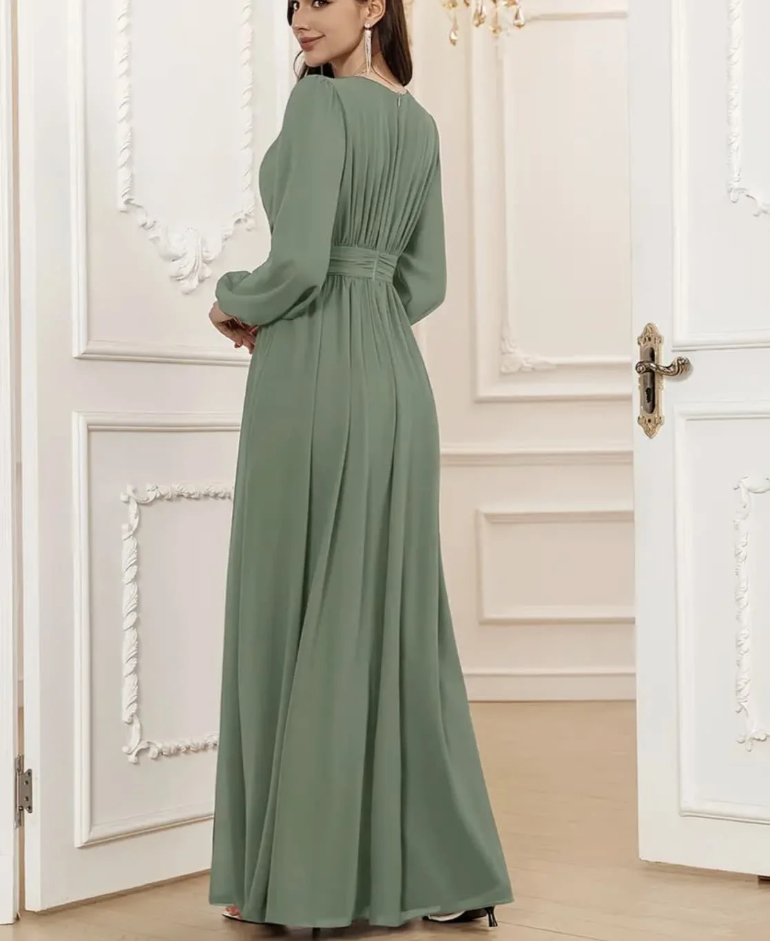 Langes Kleid mit Rundhalsausschnitt, geraffter Taille, Laternenärmeln, breitem Taillenbund und fließendem, elegantem, konservativem Schnitt – Detail 3