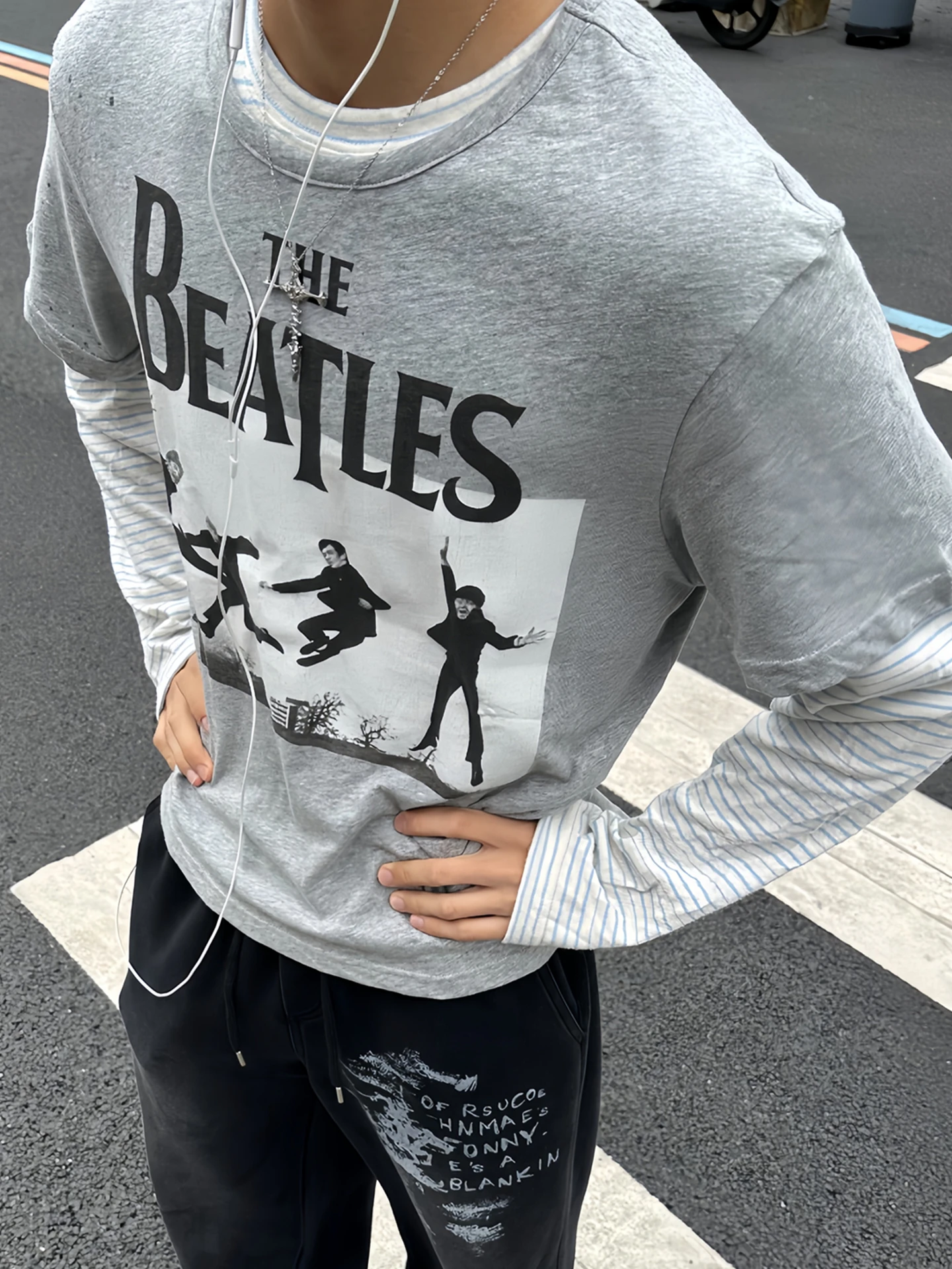 Vintage Style Short Sleeve T-Shirt  Band Print Loose Fit Unisex Rock Style Cotton Shirt Men's Casual Jumping Portrait