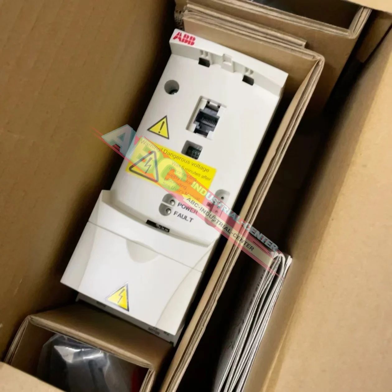 Inversor ACS310-03E-25A4-4 nuevo