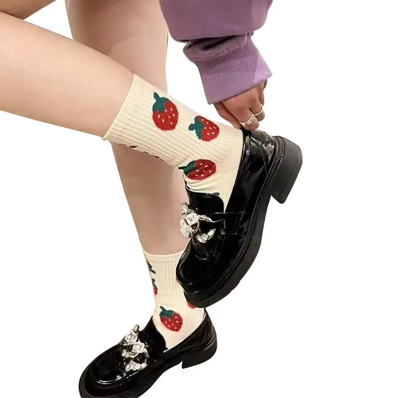 

Women Socks Kawaii Strawberry Harajuku Funny Sweet Cotton Cute Happy Socks White Ladies Novelty Girls Christmas Gift