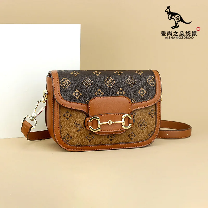 

2025 Vintage Logo Sling Bag - Retro Shoulder Purse for Women, Lightweight Chain Strap, Chic Underarm Clutch, Minimalist Tote