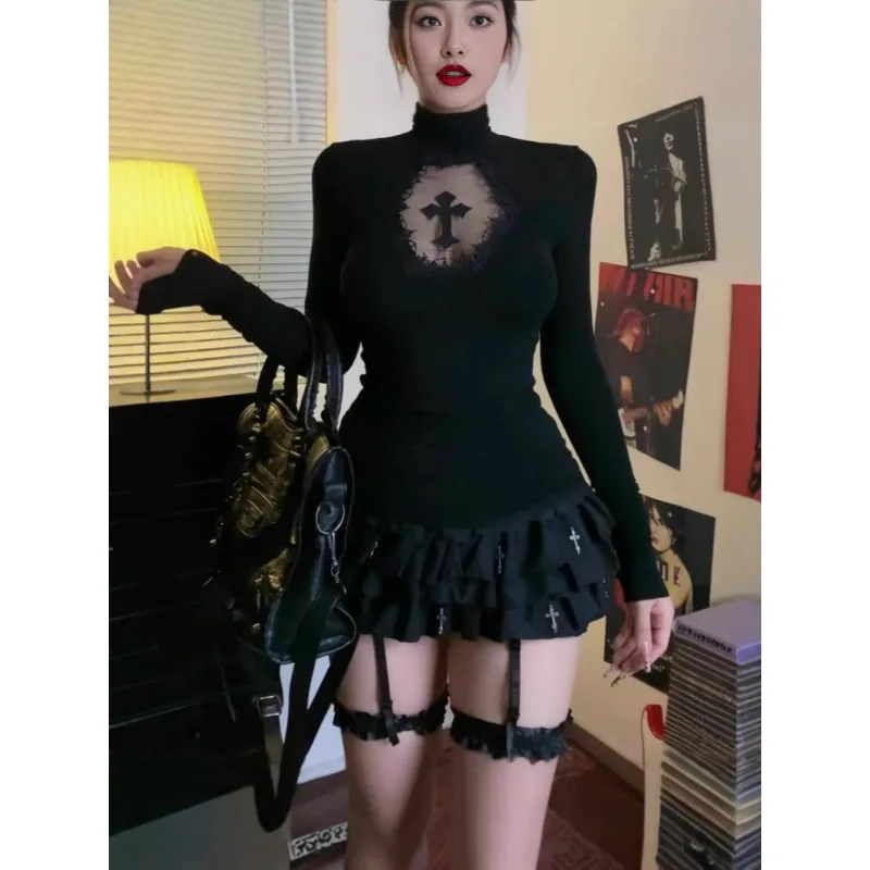 Camisa básica picante para niña, Top de calle Retro con cuello alto ligeramente transparente y Cruz gótica oscura para mujer