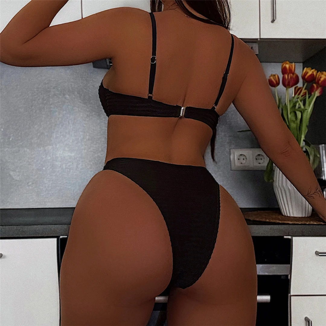 Badeanzug mit hohem Beinausschnitt, Badebekleidung für Damen, mit Metallringen, geraffter Stoff, mit Bügel, einteiliger Badeanzug, Damen-Monokini V7037 – Detail 5