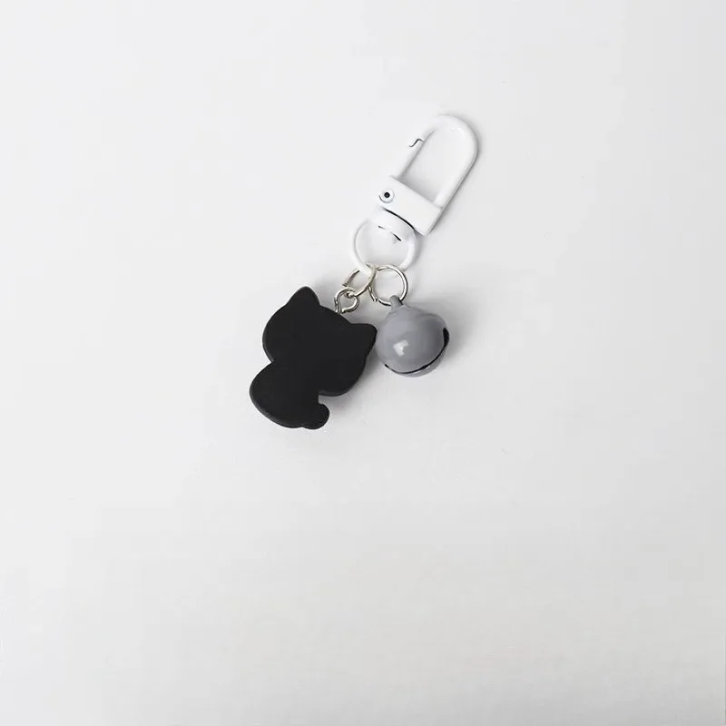 

Black White Color Silicone Cat Pendant Keychain With Bell Girls Earphone Case Wallet Ornaments Kids Children'S Day Party Gifts