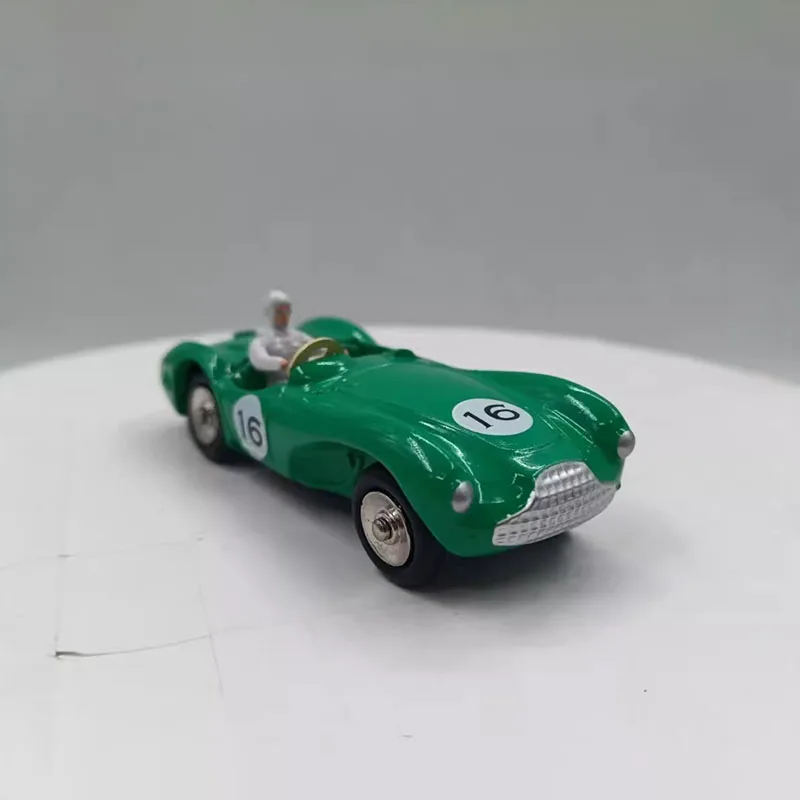 

Diecast Original 1:43 Scale Martin D B3 Sport Car Simulation Alloy Model Decoration Collection Gift Decration Souvenir Display