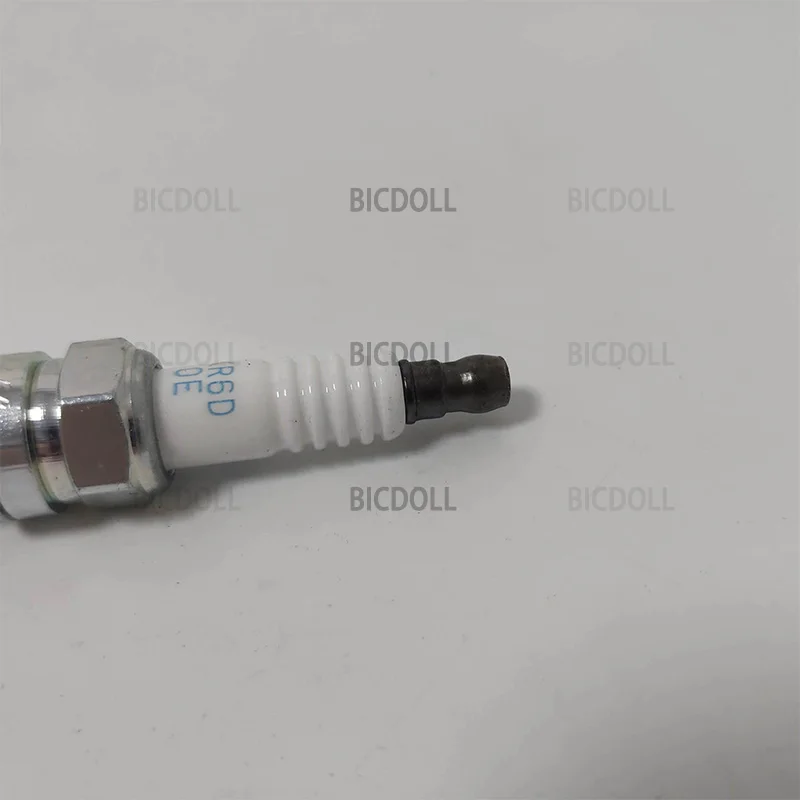 4/6Pcs 96569 LKR6D10E Spark Plug for HYUNDAI ACCENT I10 I20 I30 KIA CEE'D PICANTO RIO STONIC G4LA G4LC G4LB G3LD G3LA