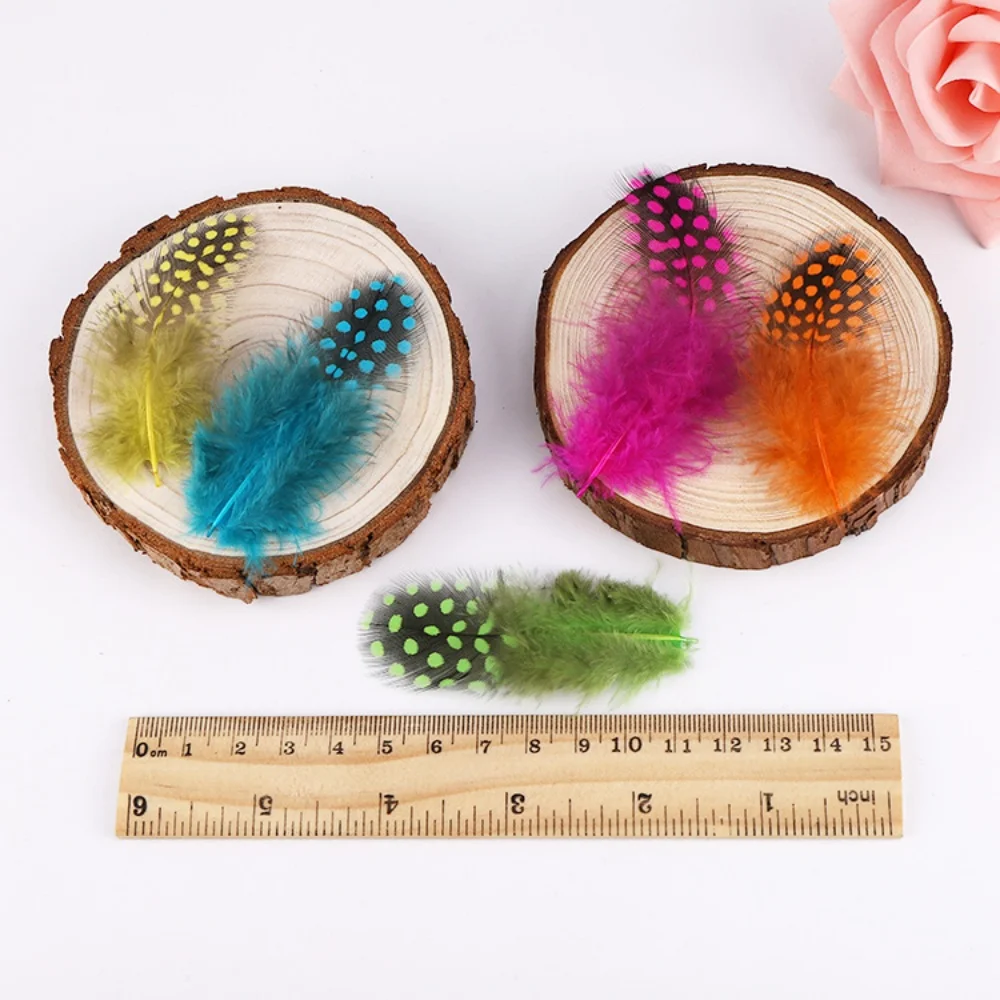 500Pcs Multicolor Guinea Fowl Feathers 5‑10cm Pearl Spotted Plumes for DIY Dreamcatcher Craft Wedding Party Jewelry Decoration
