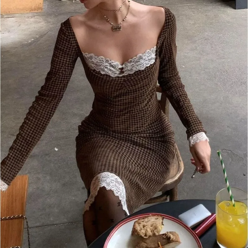 

Suit Women's 2025 Autumn New Retro Sweet and Spicy Plaid Slim-fitting Long-sleeved Top High Waist and Thin Hip Skirt