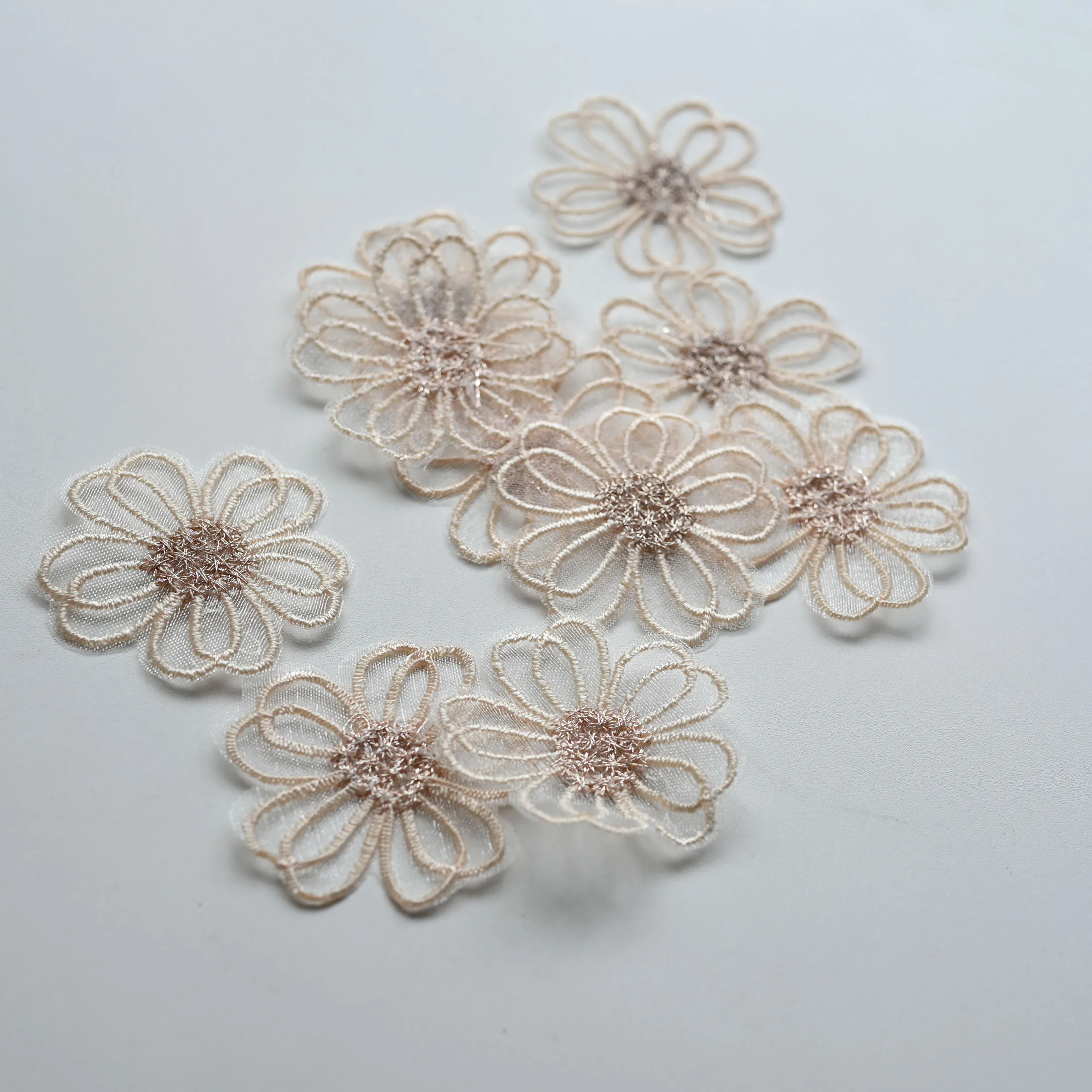10 teil/los Fee organza blume Patches für Kleidung nähen auf parches Applique nähen auf parches Dekoration Abzeichen – Detail 13