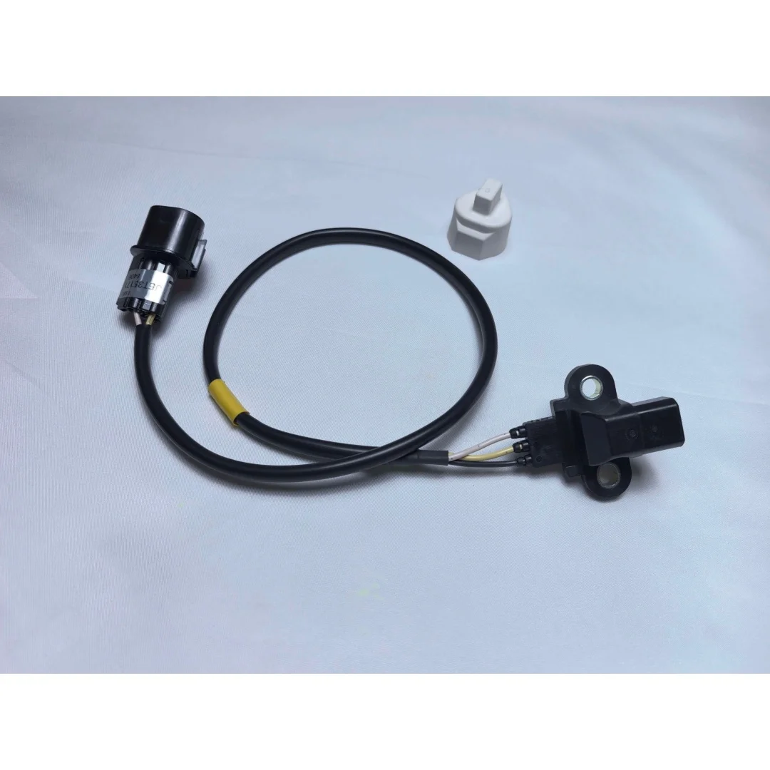 Crankshaft Position Sensor Fit For Pajero Montero V93W V97W L200 MR985145 J5T35171 PC557 CSS9257