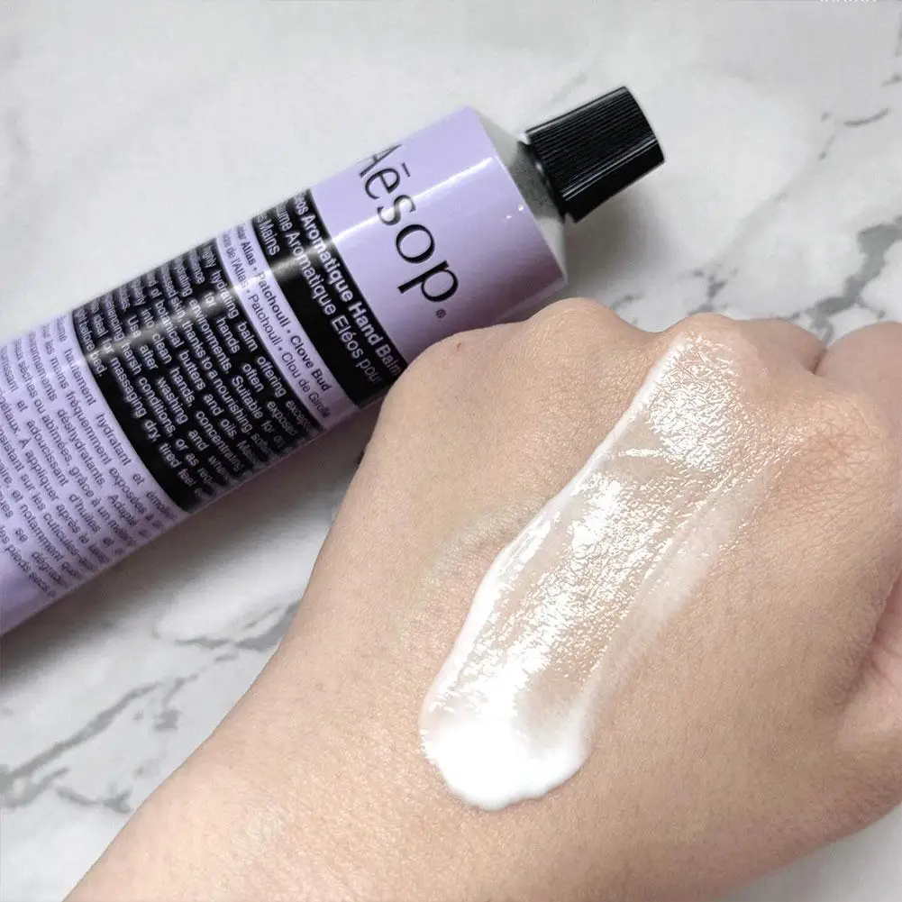 ايسوب كريم اليد القيامة رائحة كلاسيكية عطرية مع الحمضيات وملاحظات خشبية مغذية مكثفة للأيدي الجافة غير دهنية