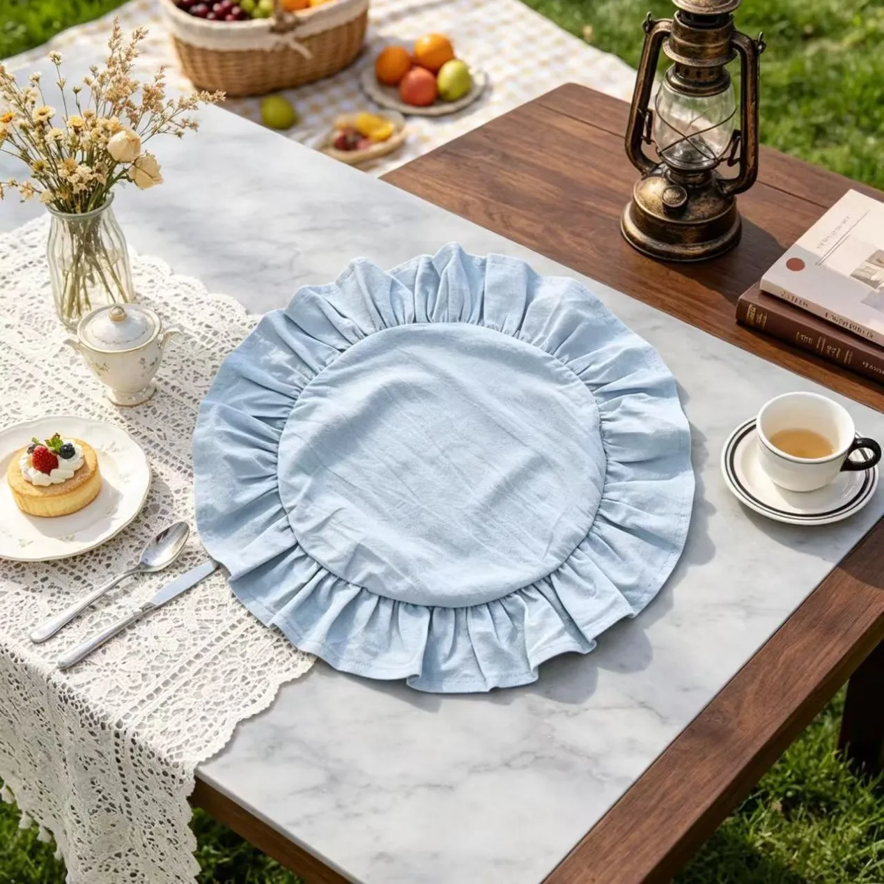 4Pcs 100% Cotton Ruffled Round Placemats, Washable Scalloped Edge Cloth Napkins for Wedding Party Kitchen Dining Birthday Decor
