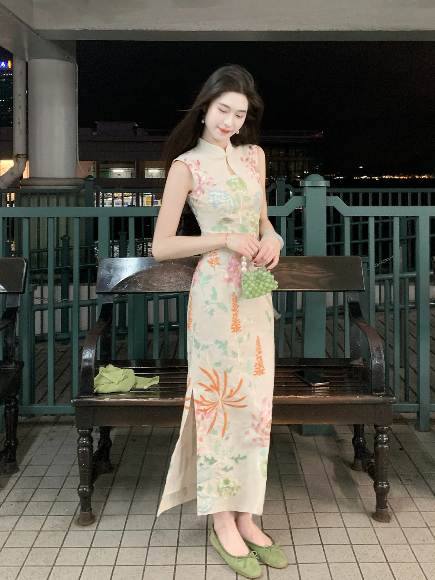 

Lingan Zhihe Plum Flame, новый китайский национальный тренд, улучшенный флаг, халат с вышивкой, женский осенний сезон Dr