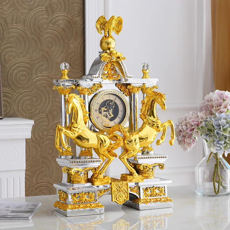 European-style American home jewelry ornament soft decoration luxury model room decoration clock seat clock villa decoration dou