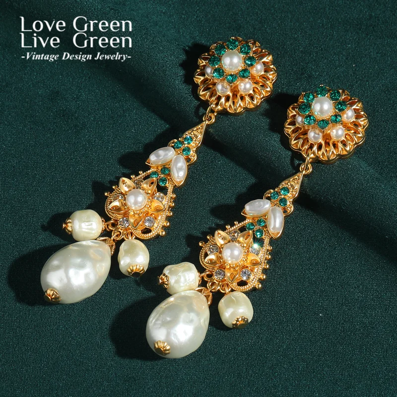

Baroque Style Pearl Earrings Freshwater Water Drop Dangle Charm Long Gold Color Rhinestones Woman Accessories Vintage Jewelry