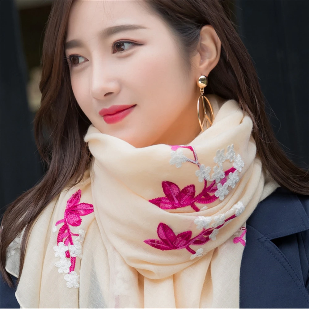 

Women embroidered national wind embroidered fashion cotton linen scarves, square dance peach air-conditioning scarf GY028