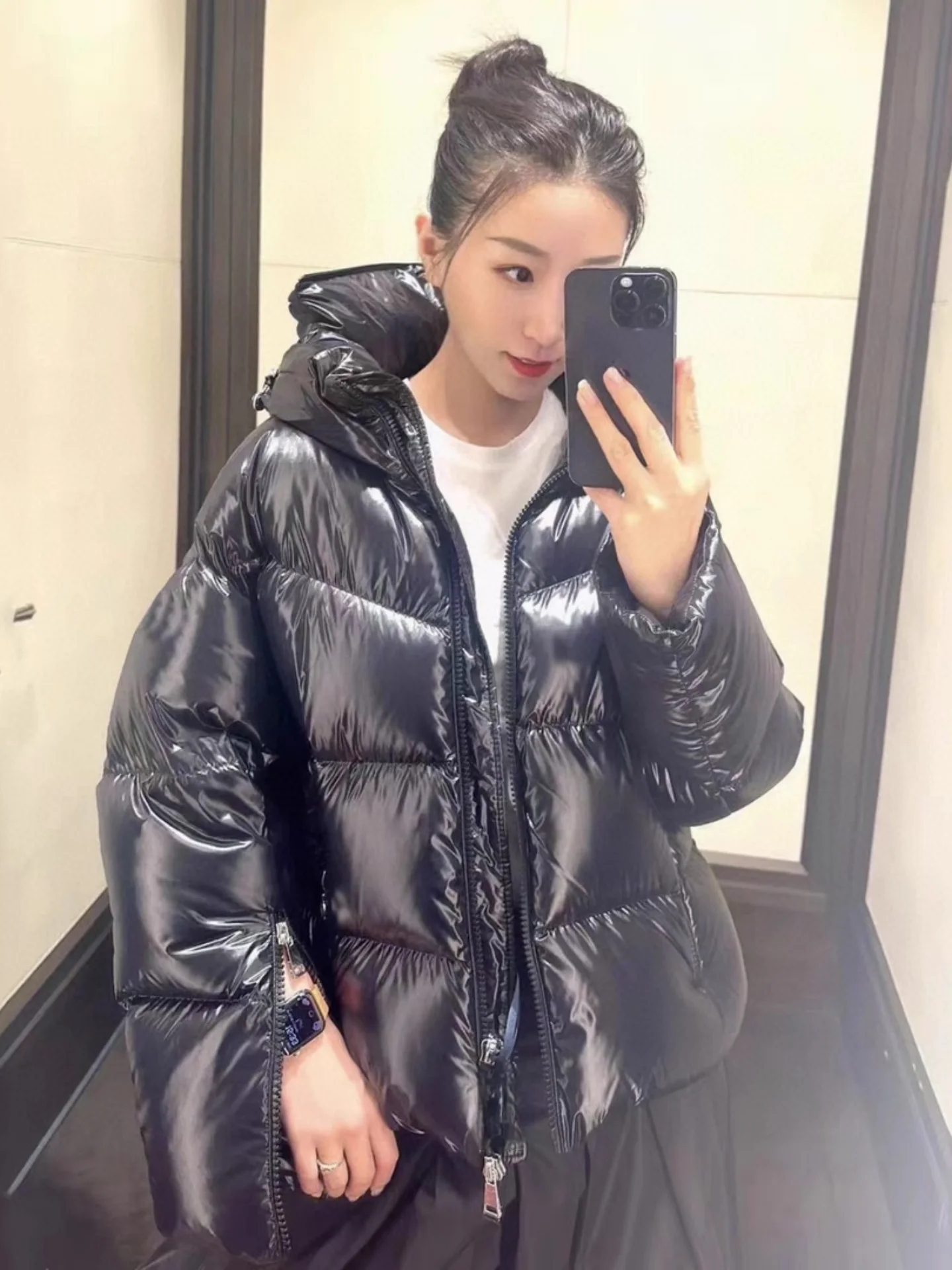

Ultra-Thick Short Puffer Jacket V-Neck White Goose down Zipper Hooded Wash-Free Women's Clothing Warm Windproof Water-Resistant
