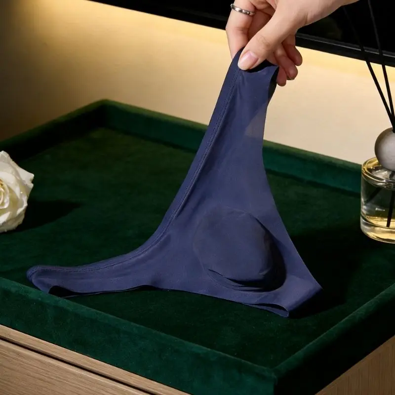 Celana Dalam Pria Ultra Tipis Bahan Sutra Es Nilon Model Thong Seksi Tanpa Jahitan G-String untuk Malam Romantis, Bernapas, Model T-Back Ukuran Besar S-6XL