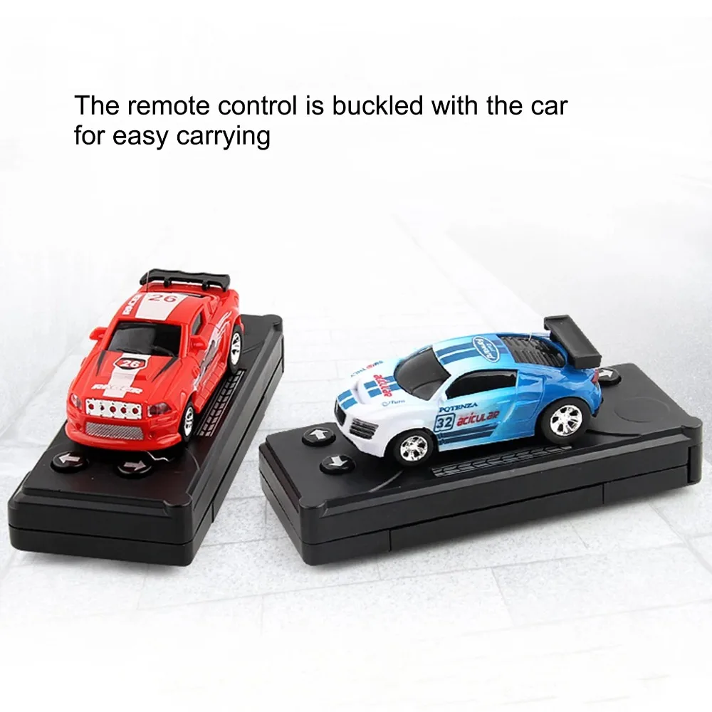 Mini samochód RC - wzór puszki Coca-Coli z przeszkodami drogowymi, zabawka symulująca wyścigi na dużą prędkość dla dzieci, idealny prezent