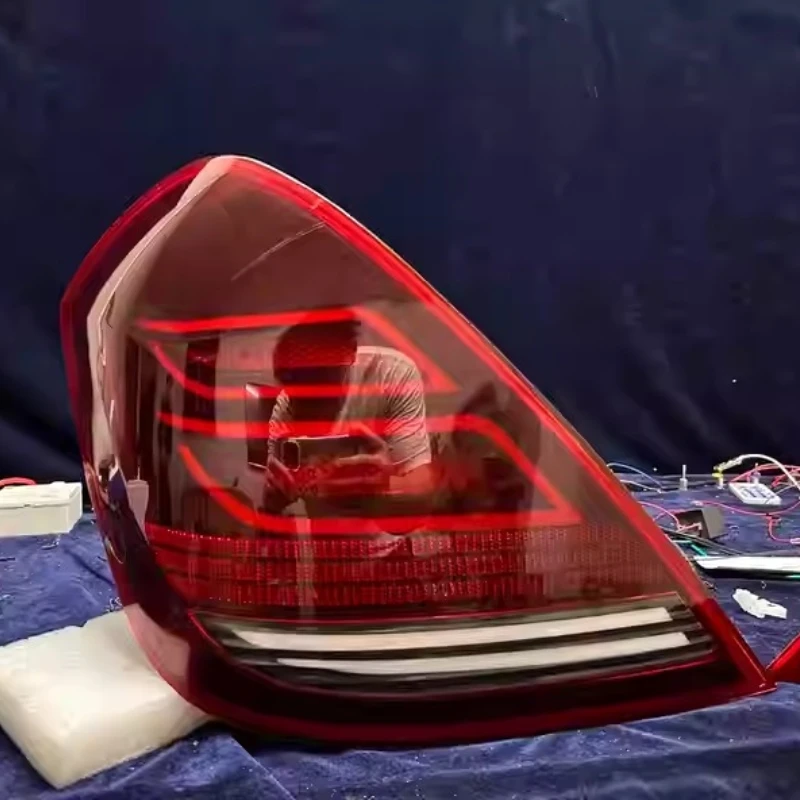 

Одна пара светодиодных задних фонарей для Nissan Teana Altima 2004 2005, модифицированный новый стиль, стоп-сигнал, указатель поворота, задний фонарь автомобиля