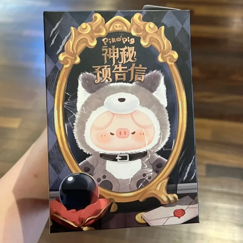 Oryginalny Piko Pig Blind Box Kawaii Preview Letter Series Mystery Box Urocza Lalka Modny Wisiorek Prezent Niespodzianka na Urodziny/Boże Narodzenie