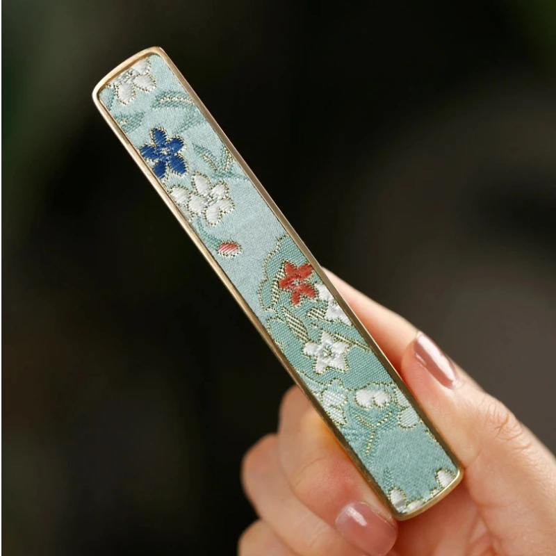 Multifunctional Study Ornament Metal Paperweight Calligraphy Painting Page Press Desktop Decor Chinese Calligraphy Stationery