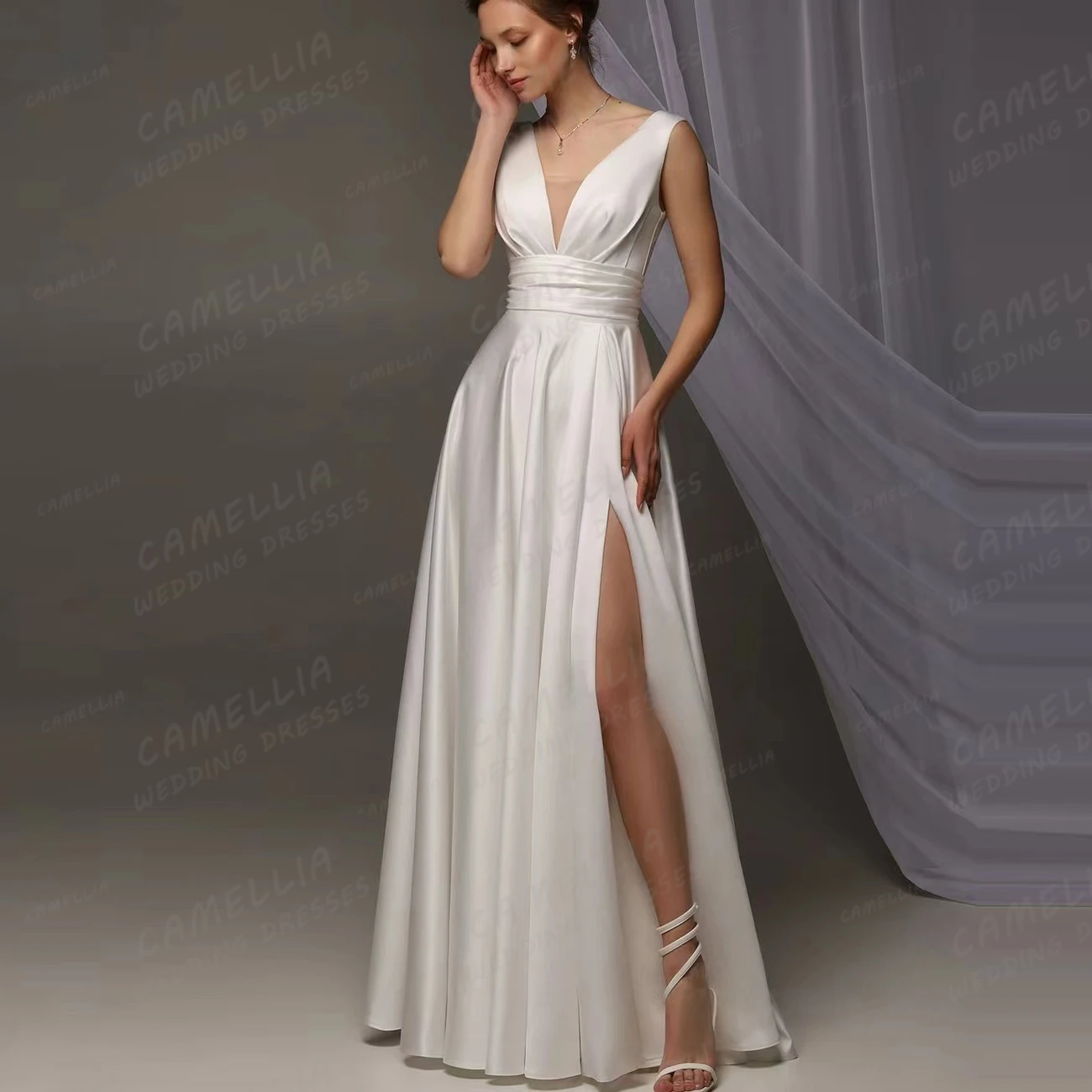 Simple Pleat Satin Wedding Dresses Women's A Line Sexy Elegant V Neck Bridal Gowns Formal Sleeveless Side Split Vestido De Novia