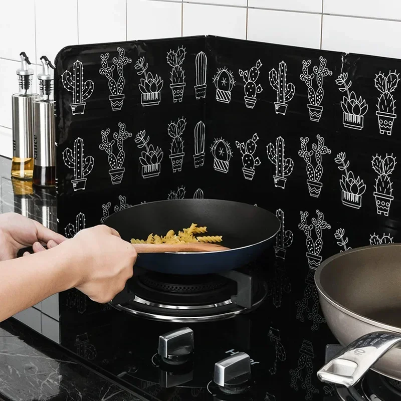 2PCS Splatter Shield Guard Oil Divider Splash Proof Baffle Tool Kitchen Cooking Frying Pan Oil Splash Screen Cover Gas Stove