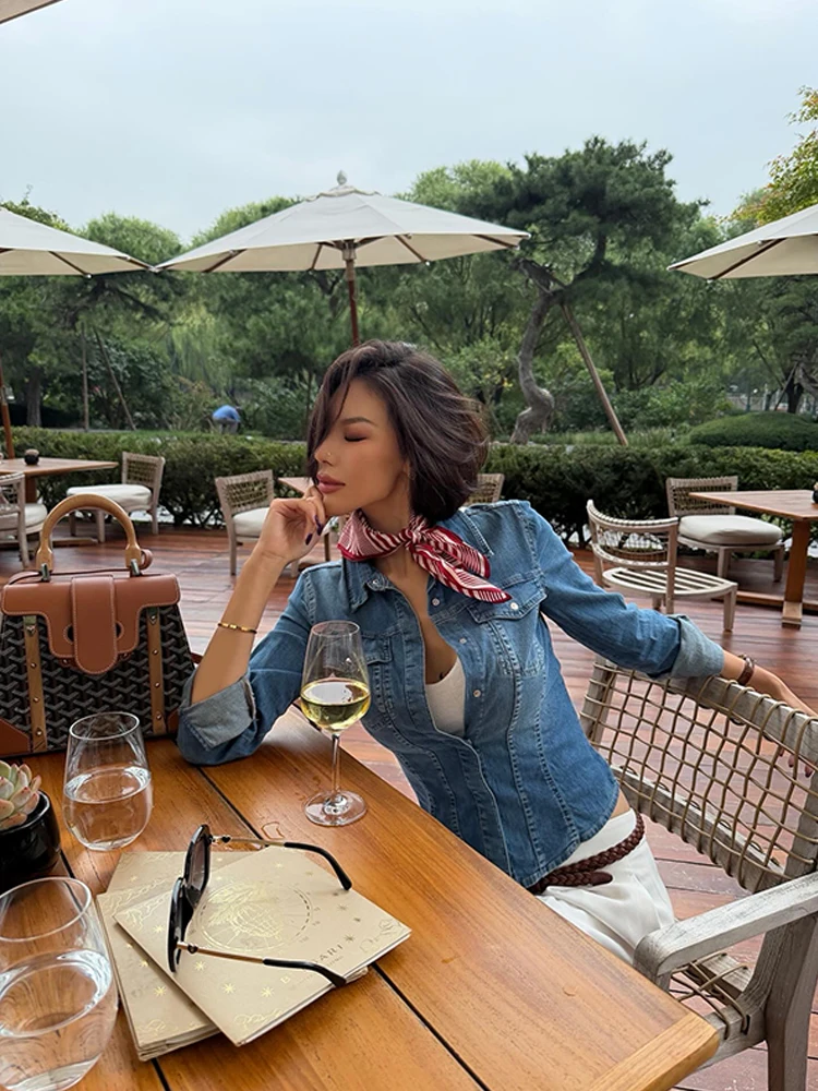 

Джинсовая куртка VanaLab в винтажном американском стиле для женщин, с эффектом утягивания талии, длинная, с воротником, осенняя коллекция