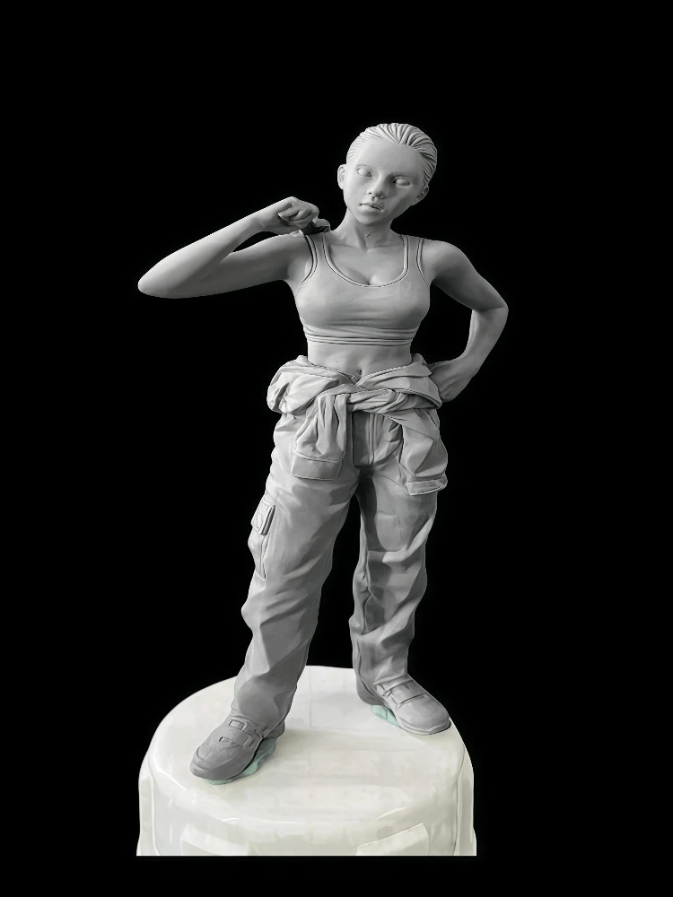 

1/20 Casting Resin Model Assembly Kit, GK, Female Mechanical Repairman, Unpainted