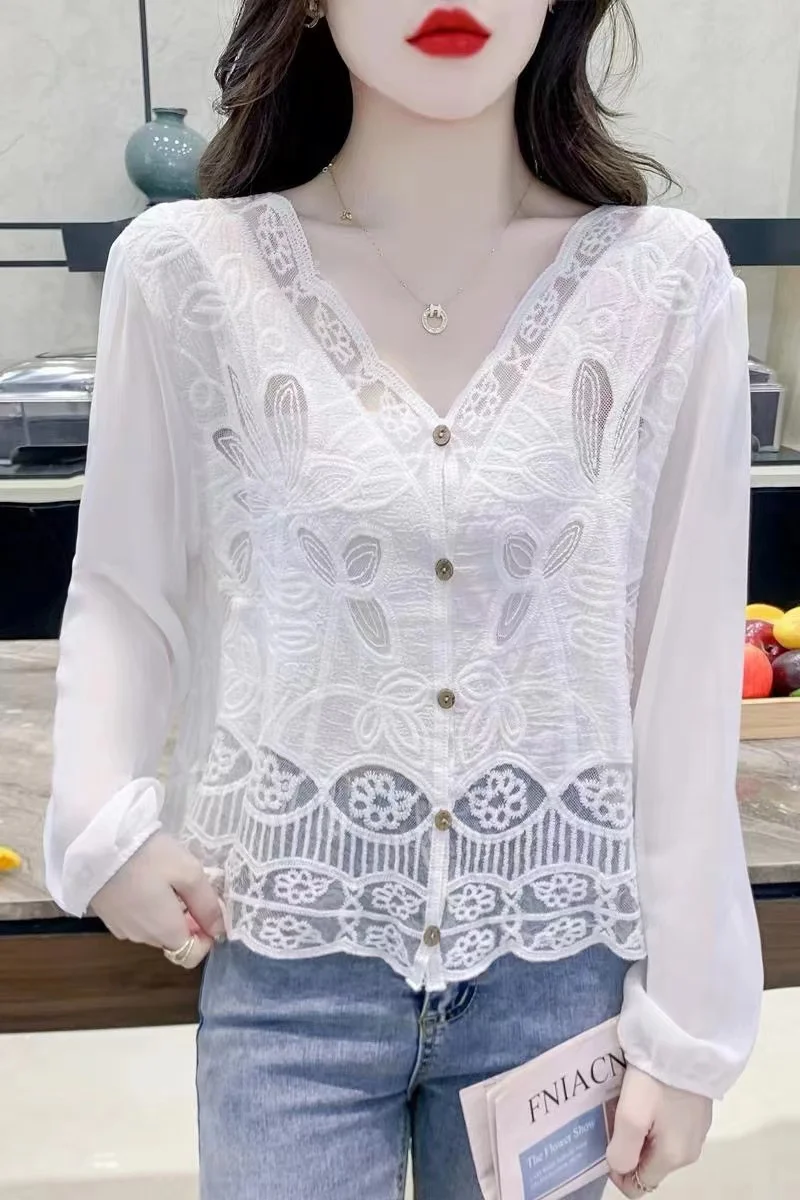 REALEFT Summer Lace Crochet Embroidery Women\'s White Shirts 2024 New Hollow Out V-Neck Beach Bohemian Flare Sleeve Tops Female