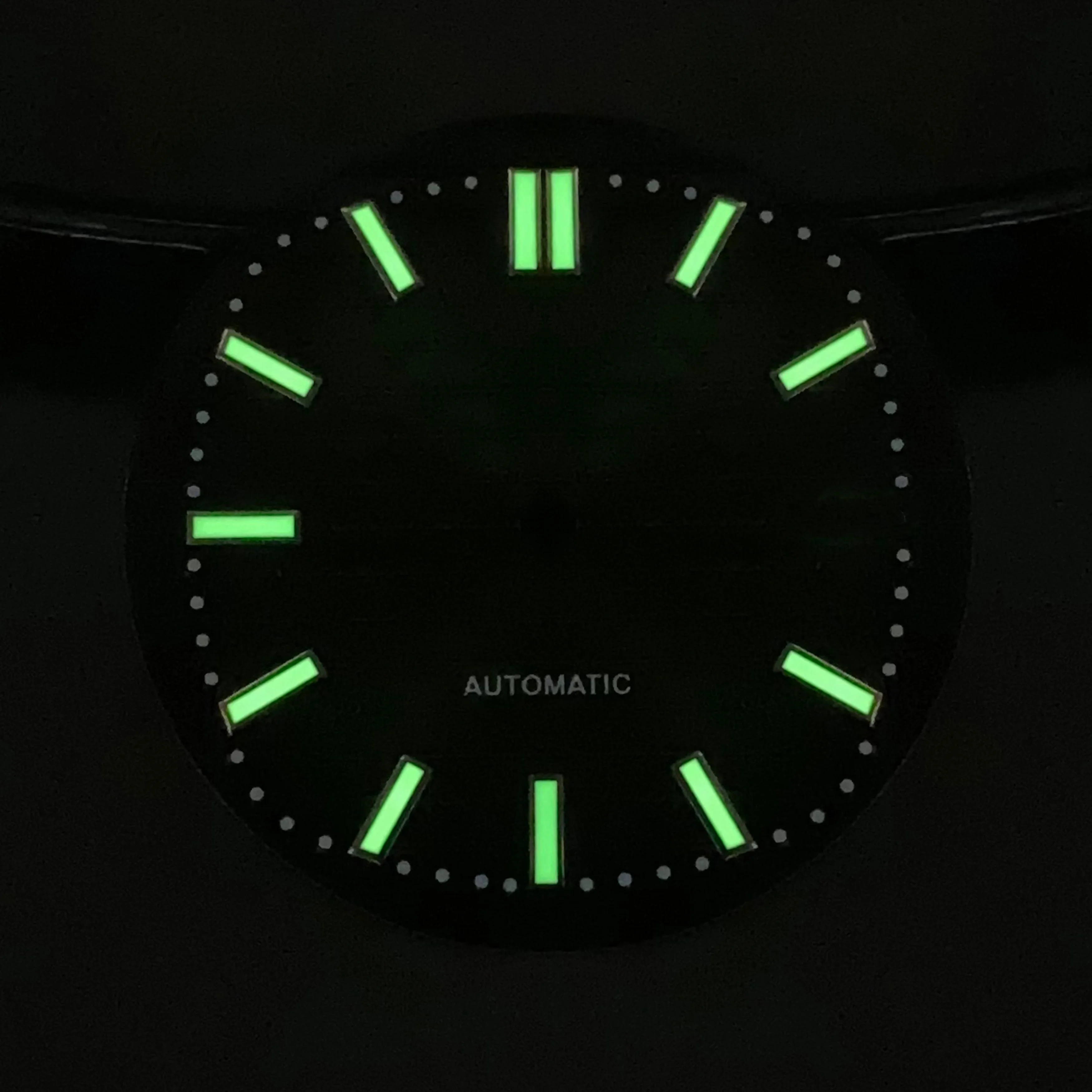 عالية الجودة 30.5 مللي متر NH38 الطلب ل نوتيلوس نمط ساعة الطلب الأخضر مضيئة الهاتفي مناسبة لملحقات الحركة NH35/36/38