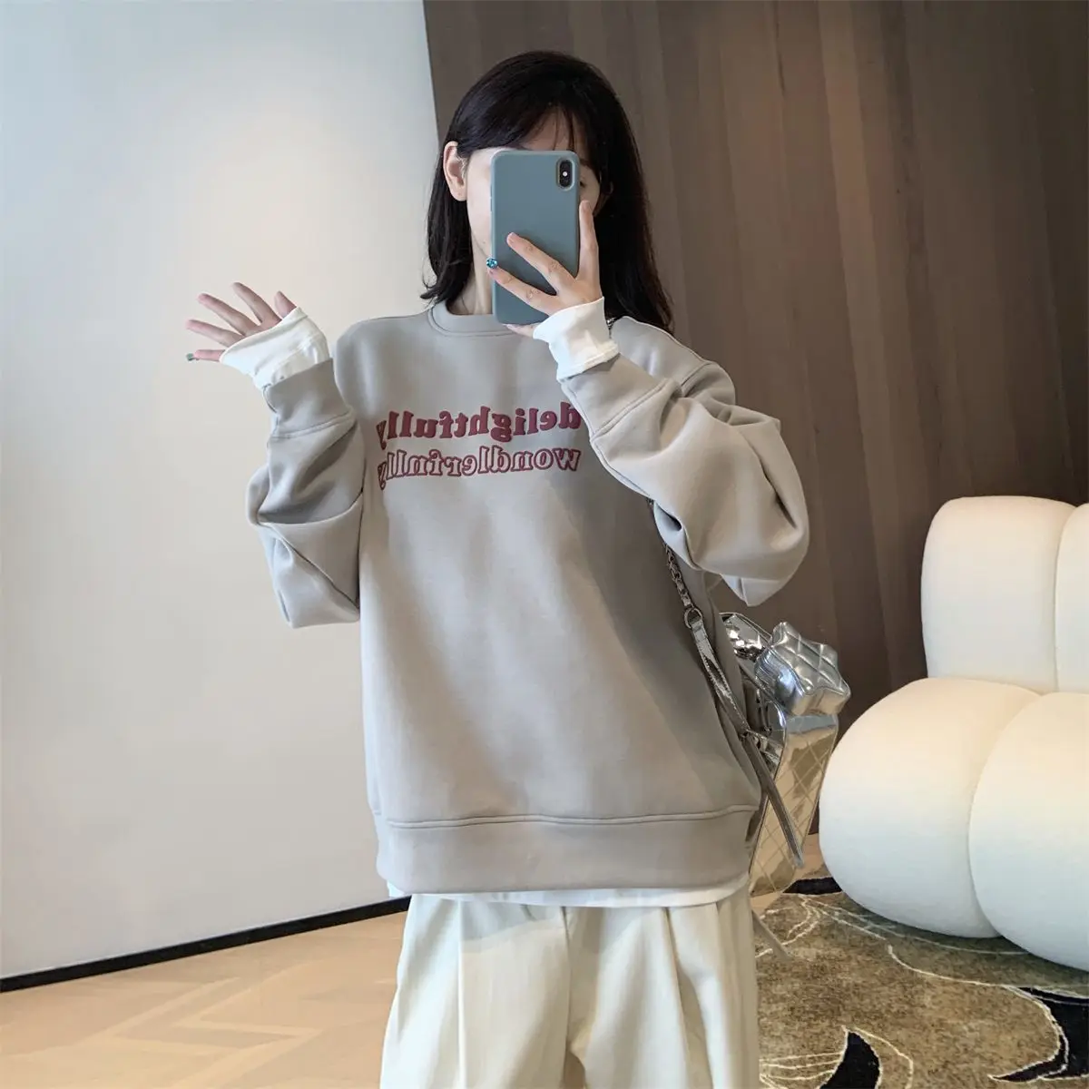 Versatile and Niche Desig Air Layer Letter Printed Round Neck Loose Hoodie for Women