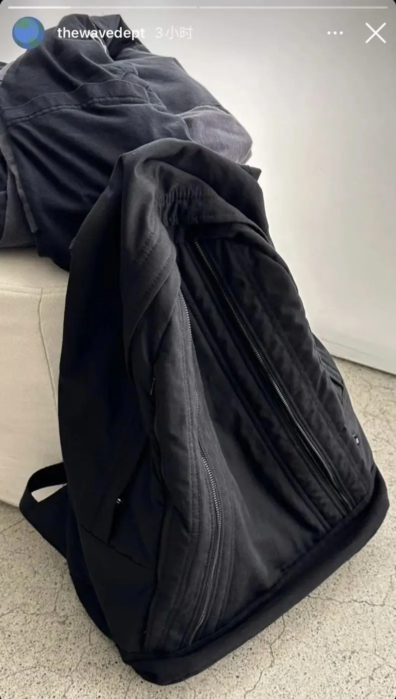 

College Student Bag Large Capacity Backpacks Outdoor Travel Commuting Backpack for Men and Women