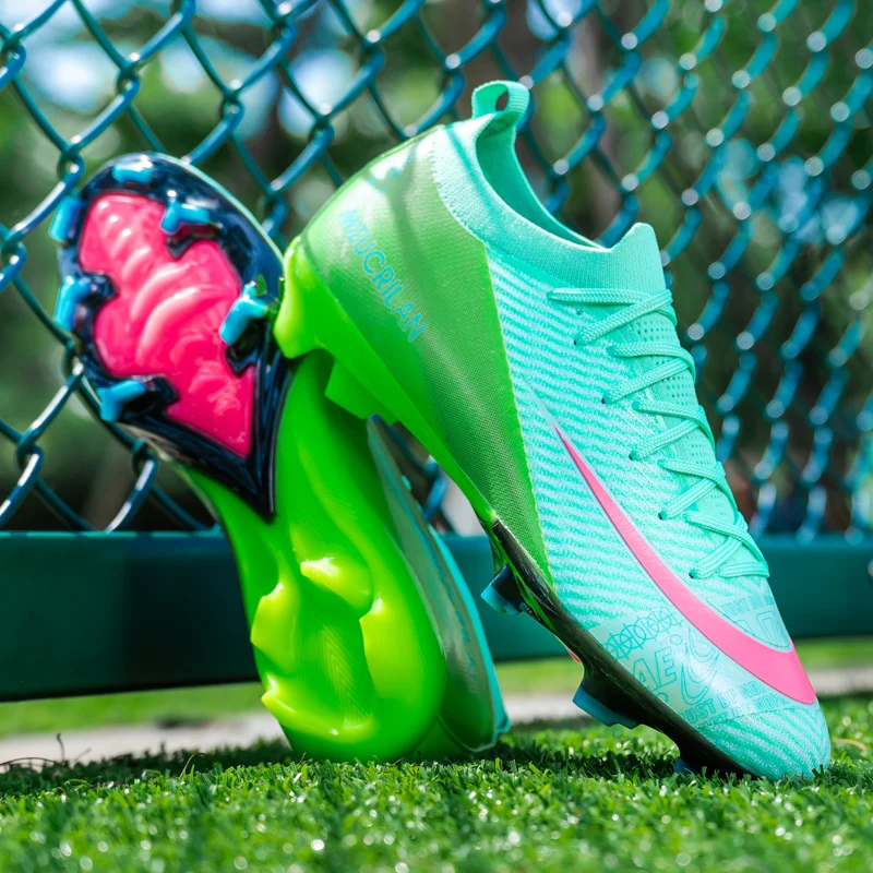 

New Men Football Shoes Non-Slip Outdoor Football Field Boots Society Cleats Soccer Shoes Fast Sneaker Professional Comfortable