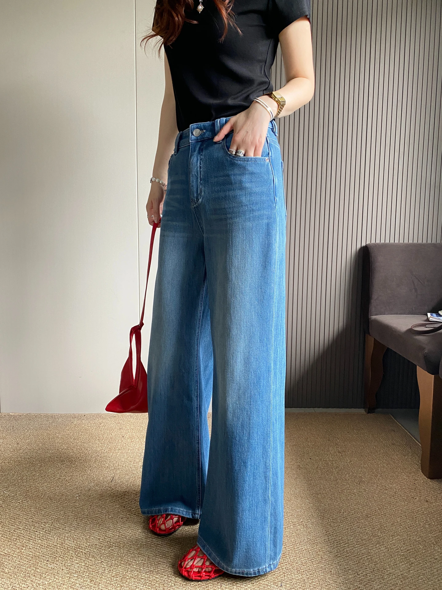 

High Waist Loose Fit Slimming Floor Length Bell Bottom Jeans Women's Spring 2026 New Style Trendy Pure Color Denim Pants
