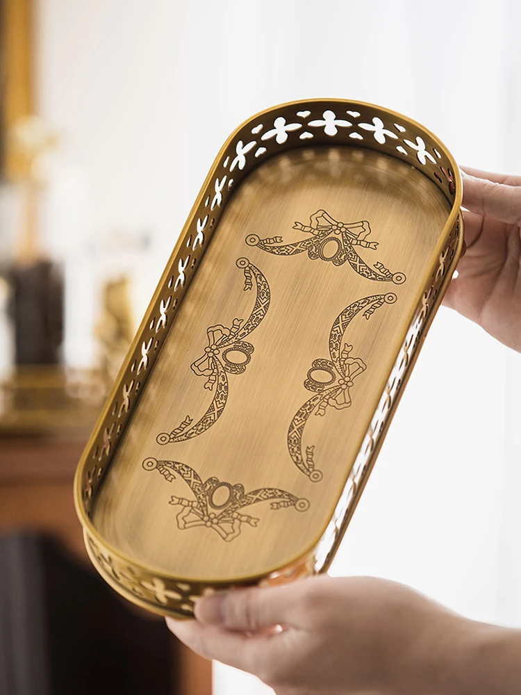 

Retro Bronze Earring Nelace Jewelry Tray Decorative Ornament Vani Storage Scented Candle Tray