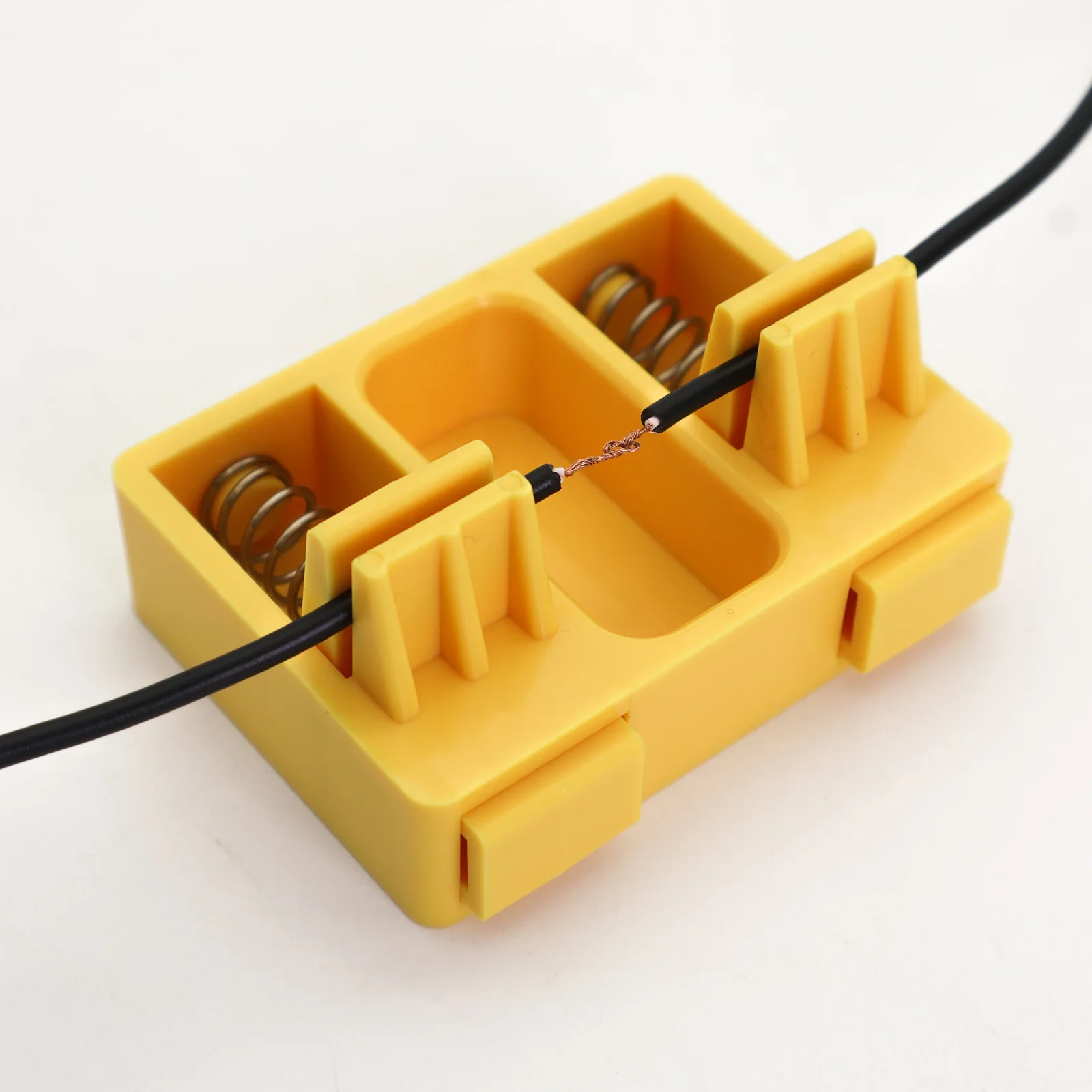 

Welding Wire Fixture Adjustable Suction Bracket Welding Table Clamp For Motherboard Soldering Welding Locator Soldering Tools