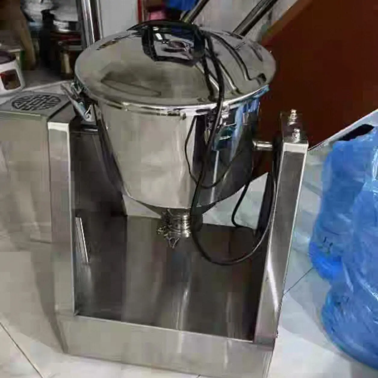 

Commercial 110V 220V Dry Powder Mixer 3Kg 5Kg Food Powder Seasoning Gourmet Powder Granule Mixing Machine