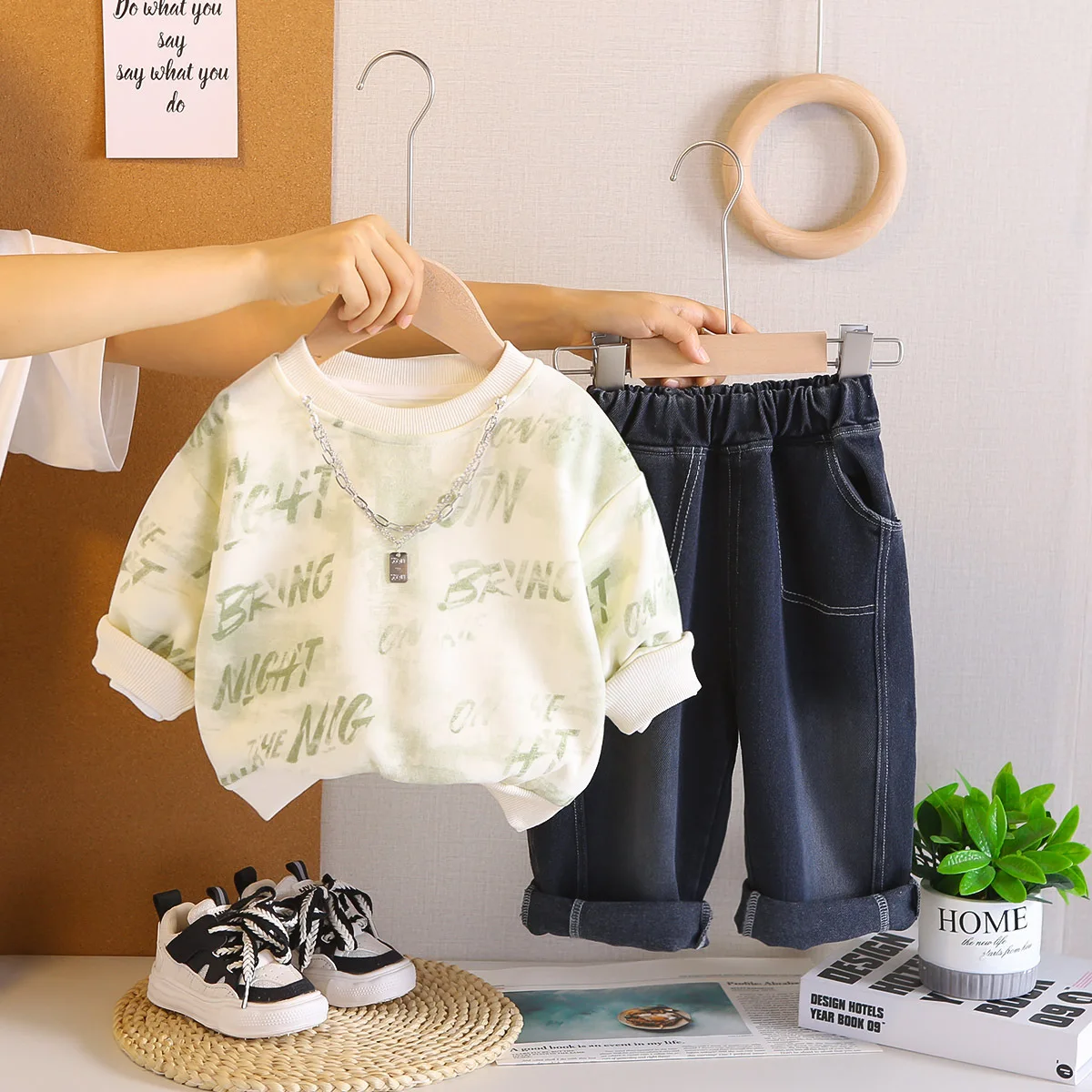 1-6 Years Boys 2-Piece Set Tie-Dye Letter Print Sweatshirts & Jeans Autumn Spring Outfit for Kids Casual Cotton Comfortable
