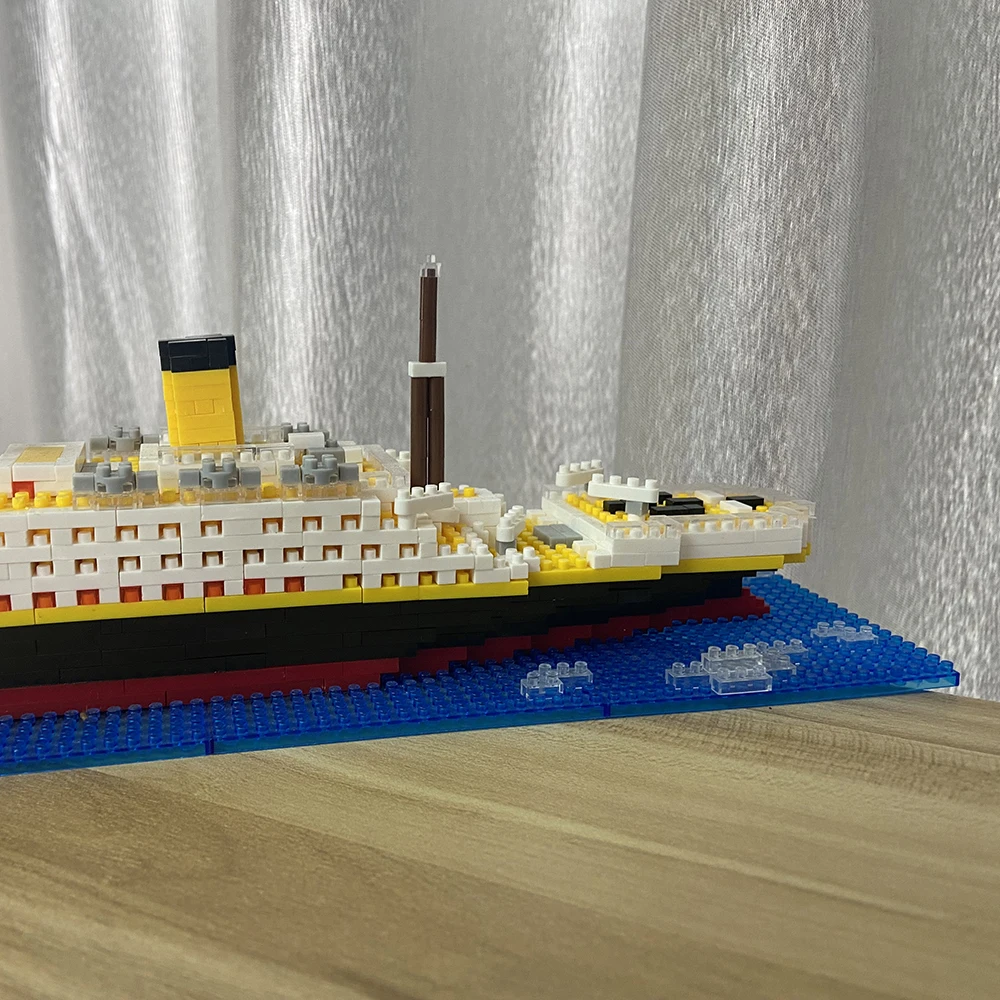 Zestaw klocków w kształcie statku Titanic: edukacyjna zabawka DIY, historyczny dokładny model, idealny dla hobbystów i budków historii