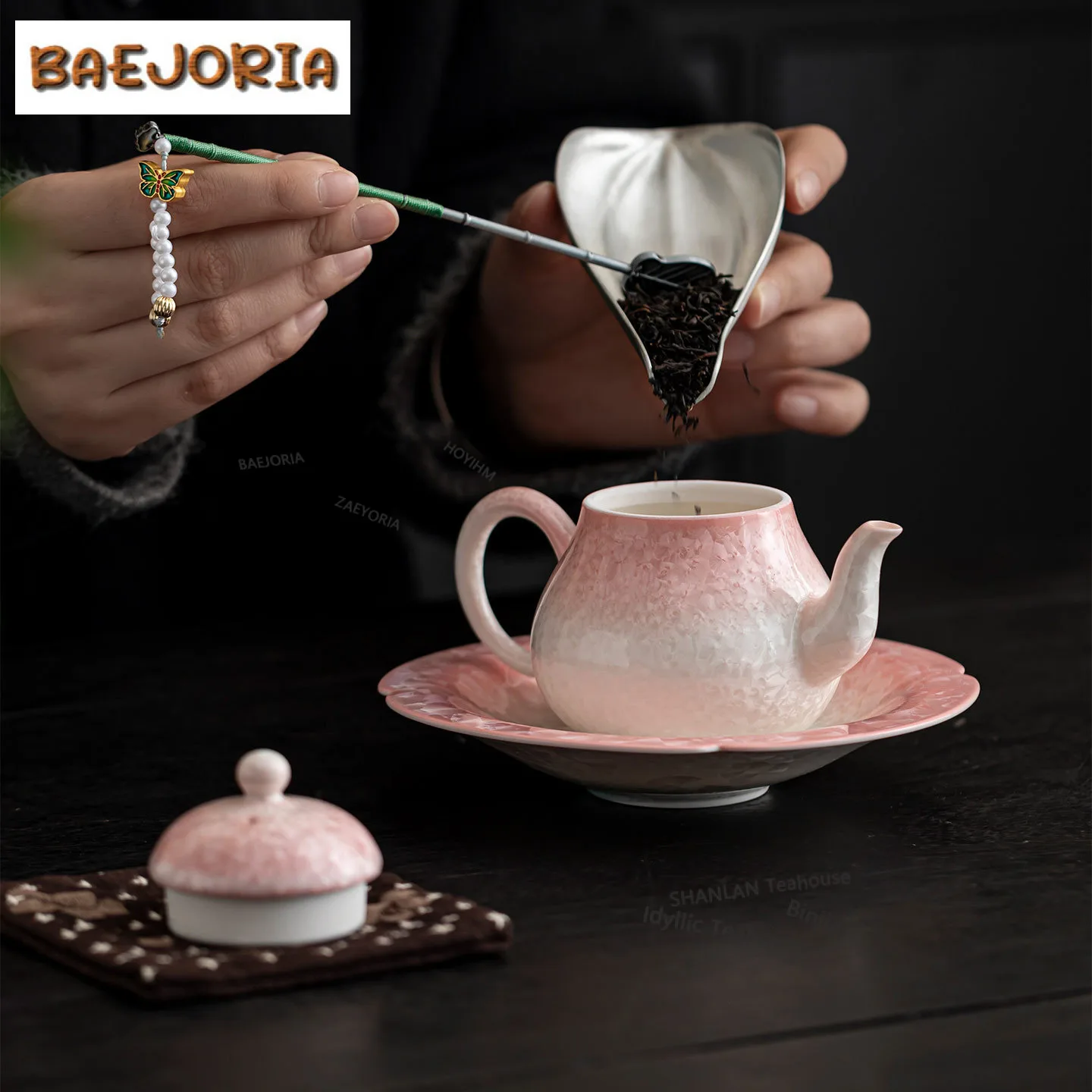 175ml Kiln Fambe Crystal Glaze Gradient Pink Teapot Elegant Tea Infuser Pot Tea Making Kettle With Ball Hole Cha Ornaments Gift