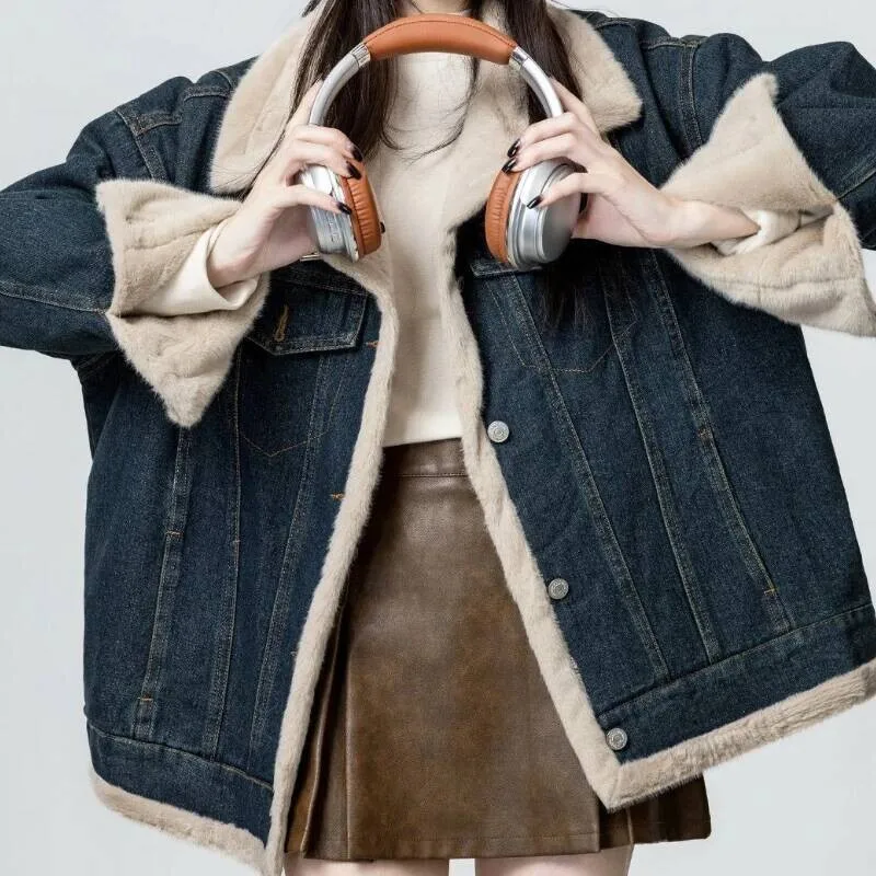 Giacca di jeans da donna con spessore in pile aggiunto, nuova giacca invernale in cotone stile moto 2025, top caldo e soffice