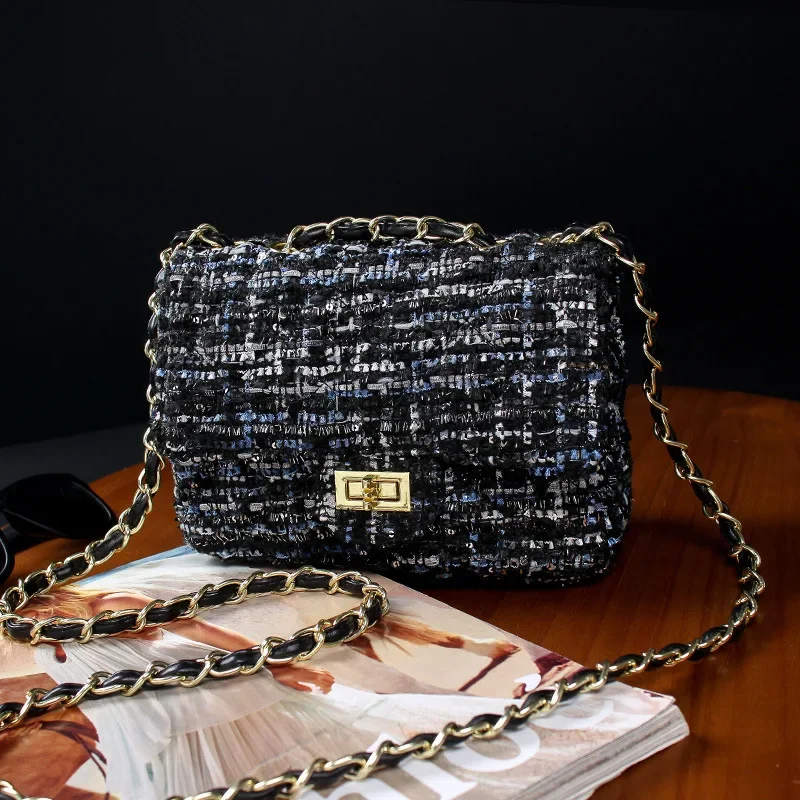 

Durable Messenger Bag for Women in High-Quality Leather, Crossbody Carry By Famous Designer for Hands-Free Convenience