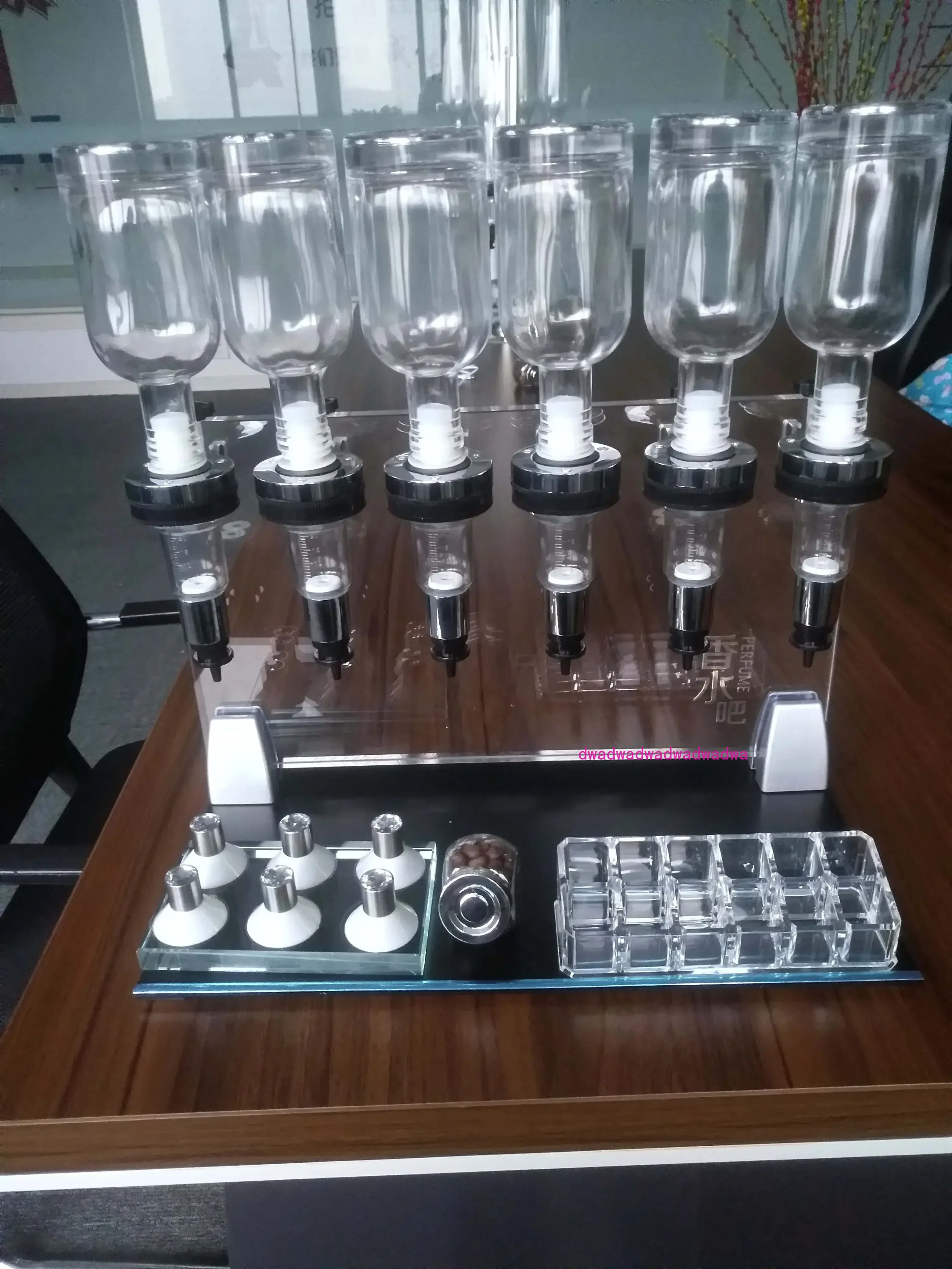 

New Acrylic Perfume Bar Bulk Sales Display Small Counter 6 Pump Head Dispenser Floor Stand