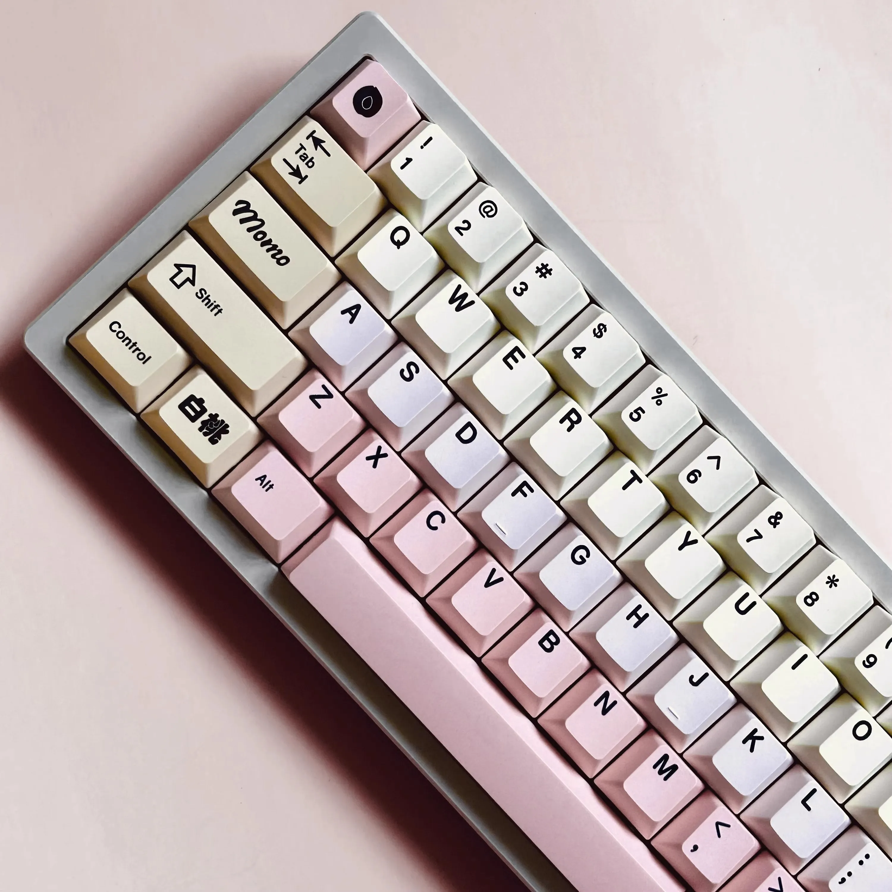 PBT Cherry Profile Momo Oolong Keycaps Dye Sublimation White Peach Oolong Keycap For MX Switch Keyboard Split Spacebar