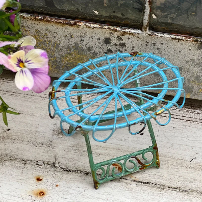 Mini Home Decoration Crafts Garden Iron Table Chair Door Doll House Fairy Tale Garden Accessories Small Furniture Decoration