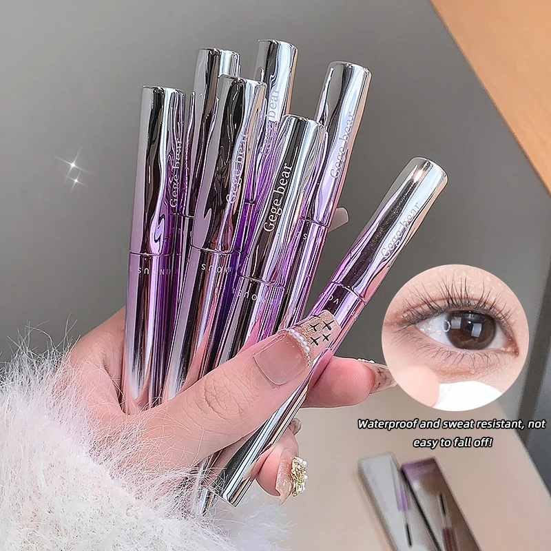 Gege bear Mascara w tubce z grubym aplikatorem, wodoodporna i nieklejąca się.