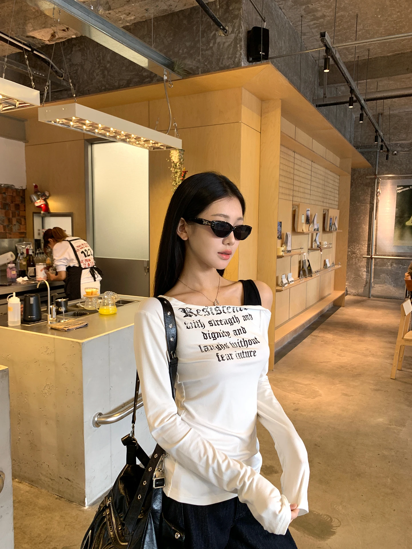 

Red Celebri Club Women's Long Sve Base irt Inner Wear Slim Fit oulder Baring Top White Color Blo Sexy T-irt