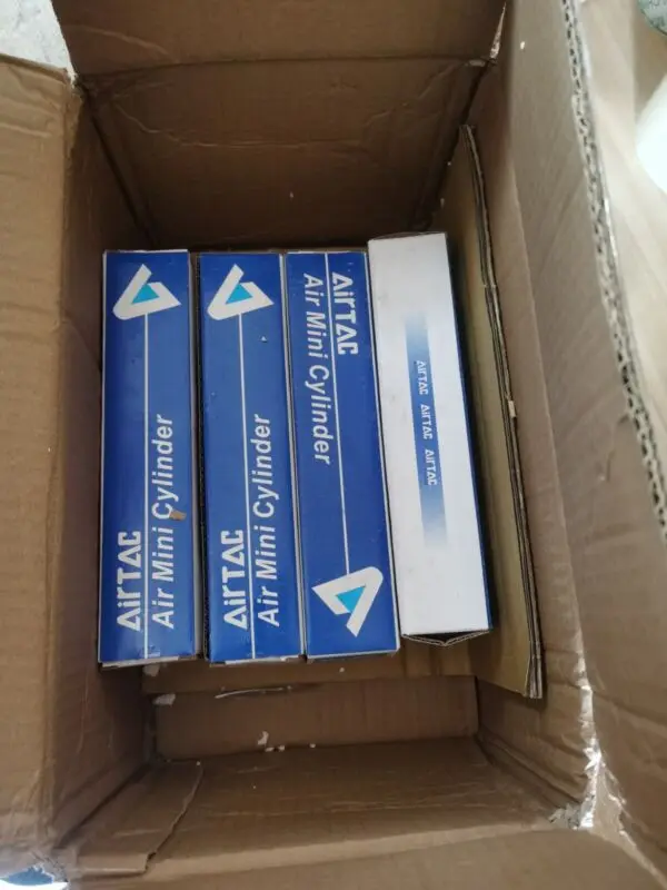 1 buah silinder AirTAC baru